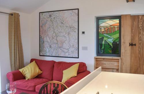 Kirkby Stephen House | Nuthatch