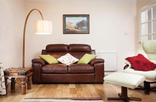 Lakeside House | Nutwood