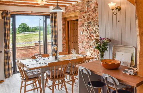 Aldborough House | Oak Barn