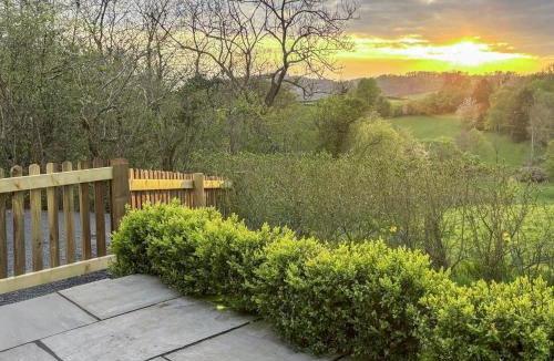 Newtown House | Oak View - Uk31280