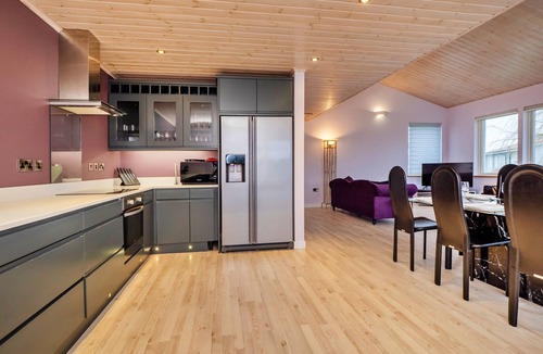 Hopton House | Oasis 41
