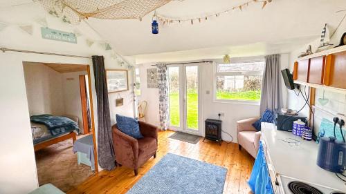 Bacton Ski Chalet | Oceans End