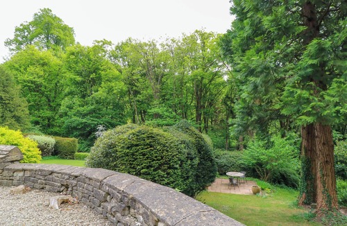 Chalford Cottage | October Cottage