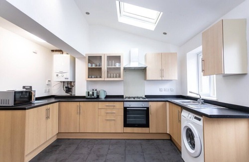 Horfield Apartment | October Discount - Long Stay - Contractors