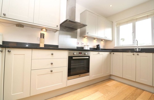 Croyde House | Offshore - Pet Friendly* | EV charging* | Hot Tub