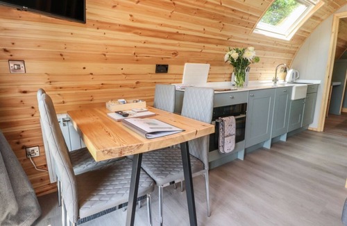 Fence House | Ogden: Charming Home in Clitheroe