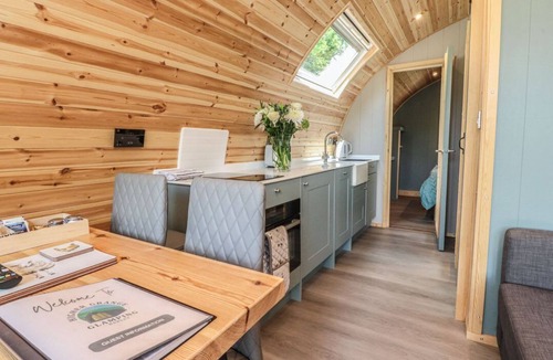 Fence House | Ogden: Charming Home in Clitheroe