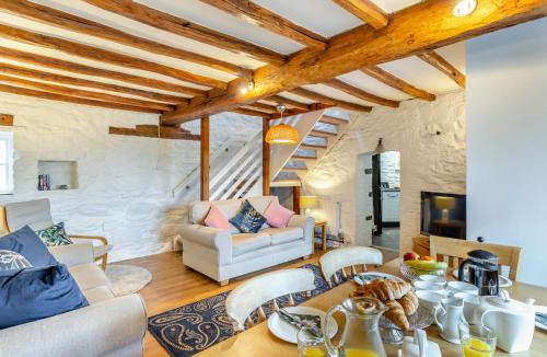 Hay-on-Wye House | Old Hop Kiln - Ukc6441