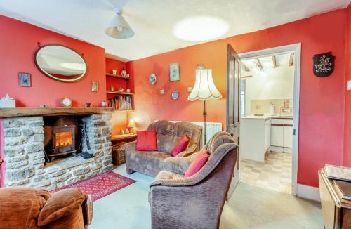 Dilton Marsh House | Old Orchard Cottage