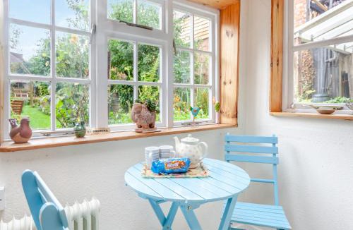 Dilton Marsh House | Old Orchard Cottage