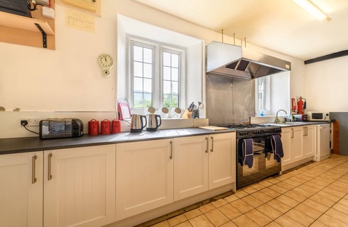 Fourstones Near Bentham House | Old School House Sleeps 26, Pets