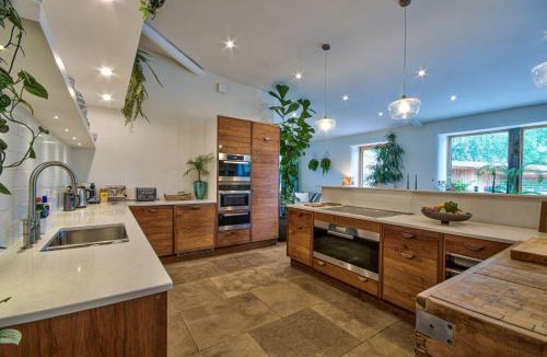 Cropredy House | Olive Orchard