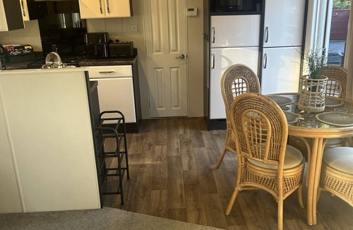 Morpeth Apartment | Olive Tree Luxury Lodge