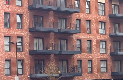 Birmingham Apartment | One Bedroom Flat With Balcony Views in Birmingham