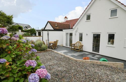 Aberdaron House | One Dolfor