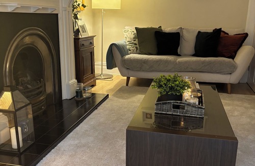 Crosby House | Open Golf Let