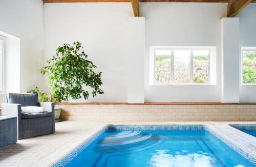 Barnstaple House | Orchard - Ukc9526