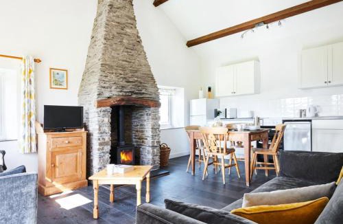 Barnstaple House | Orchard - Ukc9526