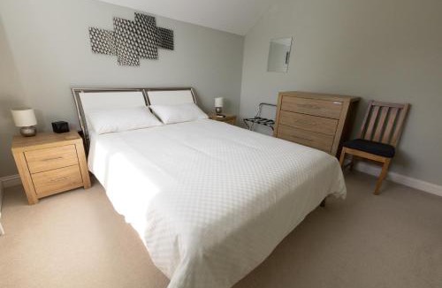 Whitminster Bed & Breakfast | Orchard View B&B