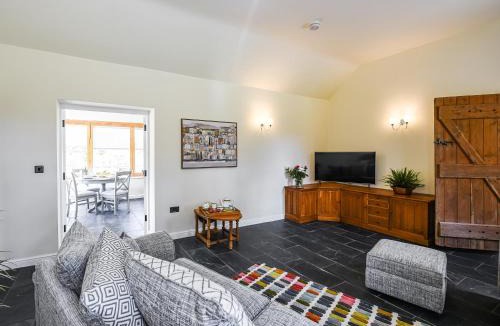 Cardeston House | Orchard View