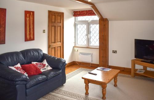 Worlington Apartment | Orchardlea Apartment