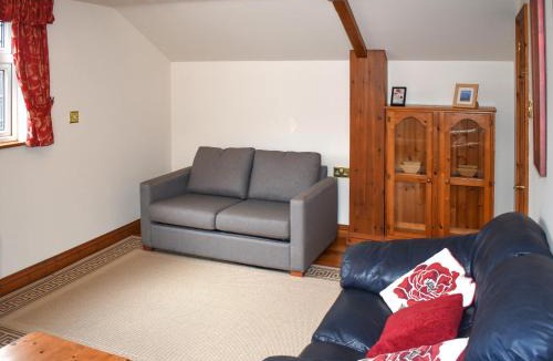 Worlington Apartment | Orchardlea Apartment