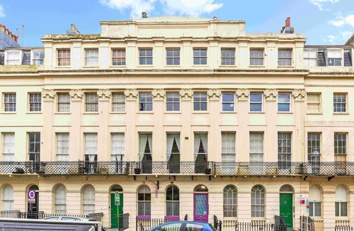 Brighton City Centre Apartment | Oriental Place
