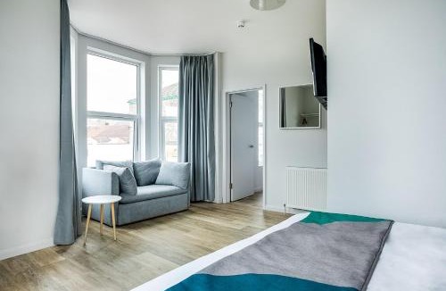 Great Yarmouth Apartment | OYO Studiotel Great Yarmouth - Modern Hotel Apartments