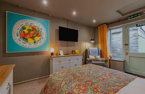 Tavistock Apartment | Paddons Lodge