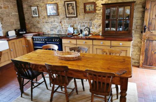 Alfreton House | Pathways Cottage