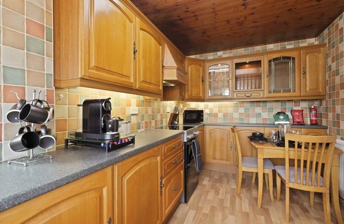 Bramley House | Peaceful 2-Bed Smart Bungalow with Garden