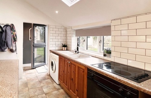 Saxmundham House | Peaceful 2BR Suffolk Retreat Near Sizewell