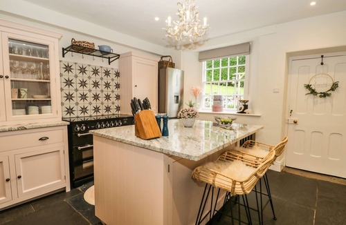 Lindale Cottage | Pear Tree Cottage