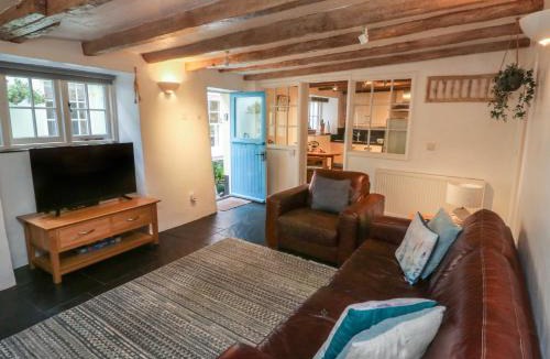 Appledore House | Pear Tree Cottage