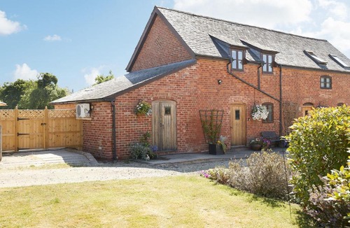 Orleton House | Pear Tree Cottage Shropshire