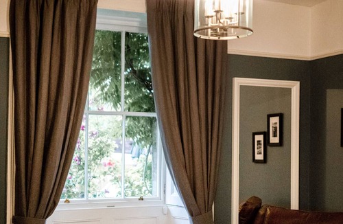 Giggleswick Apartment | Pendle View - Luxury Period Ground Floor Apartment