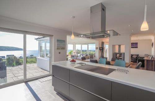 Gwbert House | Pentir Gwbert