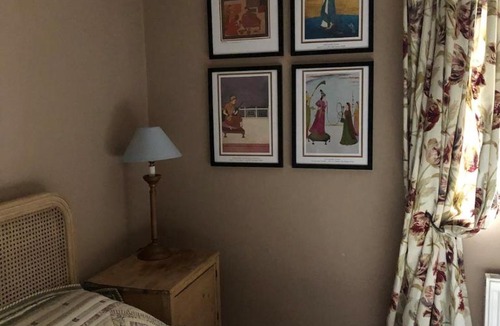 Upper Town Apartment | Perfect Central Bath Hideaway with Free Parking