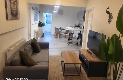Tilbury Apartment | Perfectspot