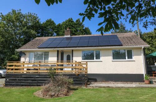 Malltraeth House | Petlyns Patch