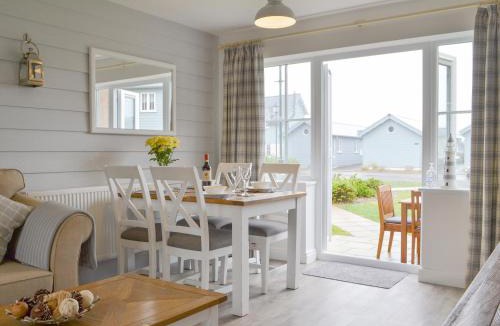 Hunmanby House | Pine View Cottage
