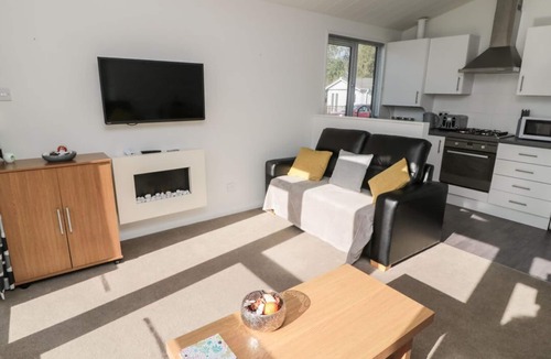 Morpeth Cabin | Pinecone Lodge - No 9, Felton