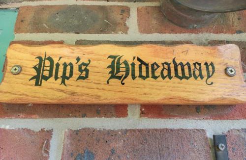 Milton Abbas House | Pips Hideaway