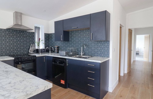 Honiton Cottage | PIT CLOSE, pet friendly, luxury holiday cottage in Dalwood
