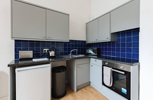 Hull Old Town Apartment | Platform City Studio Apartment