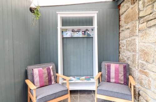 Redruth Cottage | POLGEAR VIEW, romantic, luxury holiday cottage in Redruth
