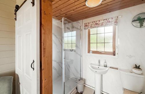 Newcastle-on-Clun House | Poundgate Lodge