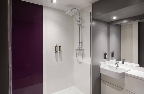 Catterick Garrison Hotel | Premier Inn Catterick Garrison