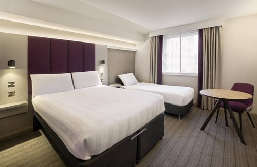 Wolverhampton Hotel | Premier Inn Wolverhampton City Centre