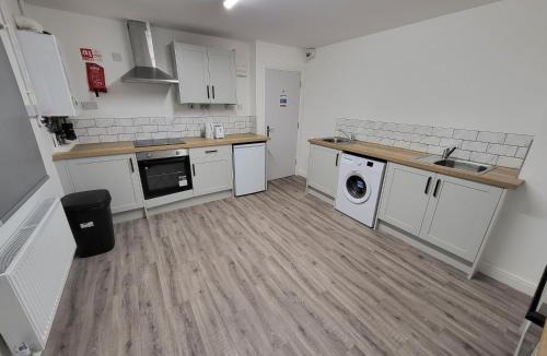 Newark upon Trent Apartment | Premier Studios Nottingham - Tring Vale